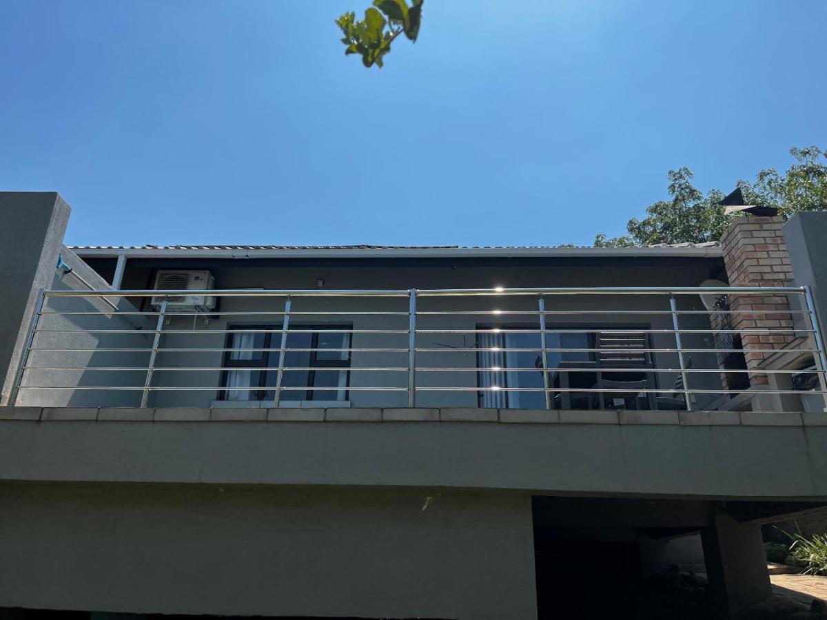 Moya-Sky Apartment Komatipoort Exterior photo