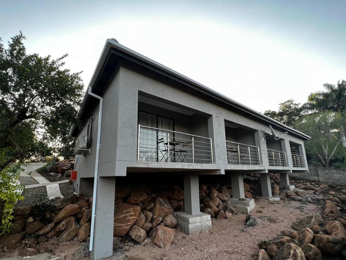 Moya-Sky Apartment Komatipoort Exterior photo