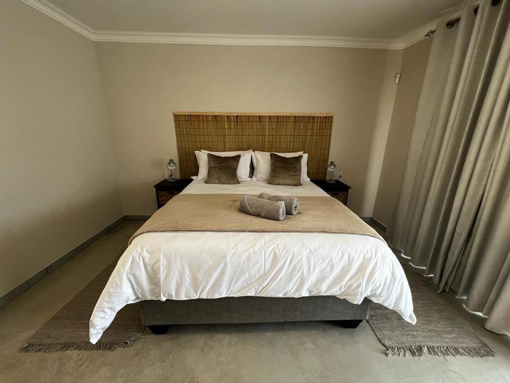 Moya-Sky Apartment Komatipoort Room photo
